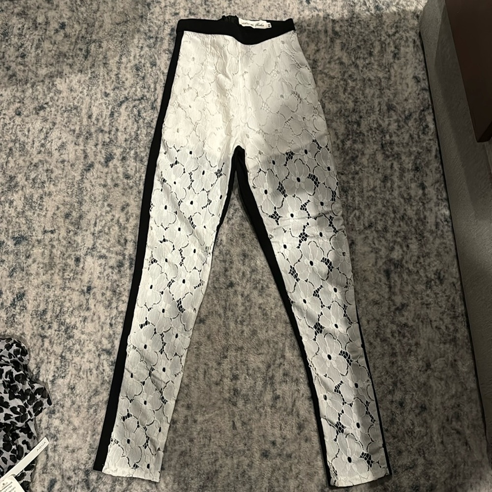 White & black lace pants size xs